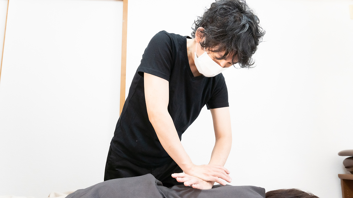 学校給食を作っている方の腰痛（大和市整体院施術日誌）